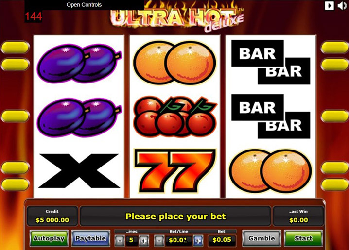 Ultra Hot Deluxe — ekran gry i klasyczne symbole